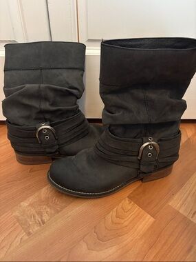 Aldo Women's Black Slouchy Buckle Mid-Calf Boots